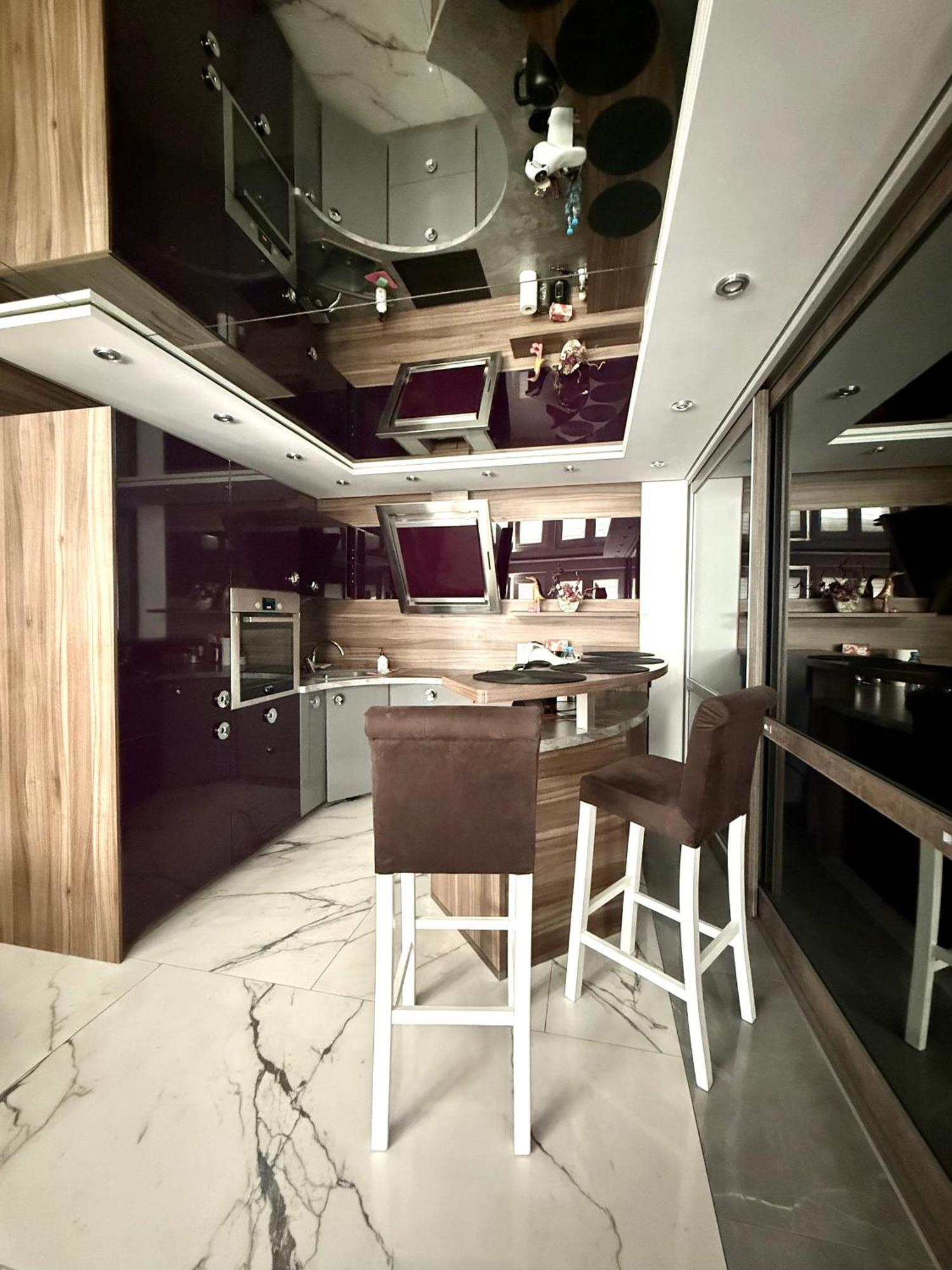 Deluxury Mirror Apartament Centrum Warsawa Bagian luar foto